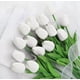 thumbnail image 3 of Tulipanes Artificiales Blancos, Flores Artificiales, Ramo Tulipan Decoración, Tulipan de PU Material, Flores Simulación para Hogar, Fiestas Bodas Accesorios de Mesa, 3 of 4