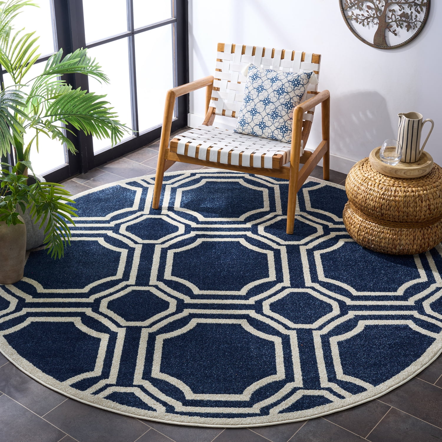 Safavieh Amherst Winnie Geometric Area Rug, Navy/Ivory, 5' x 5' Round
