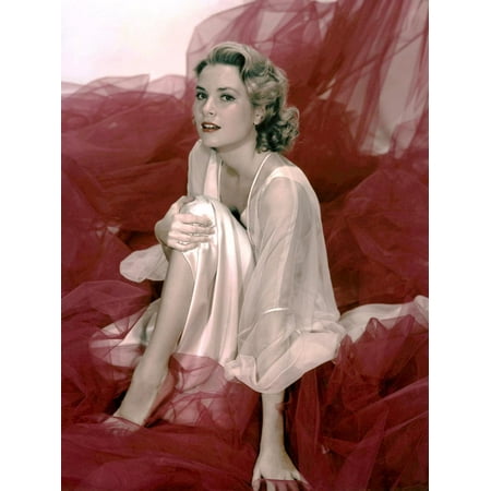 Grace Kelly (1929- 1982) promo photo for film Rear window, 1954 (photo) Print Wall (Best Band Promo Photos)