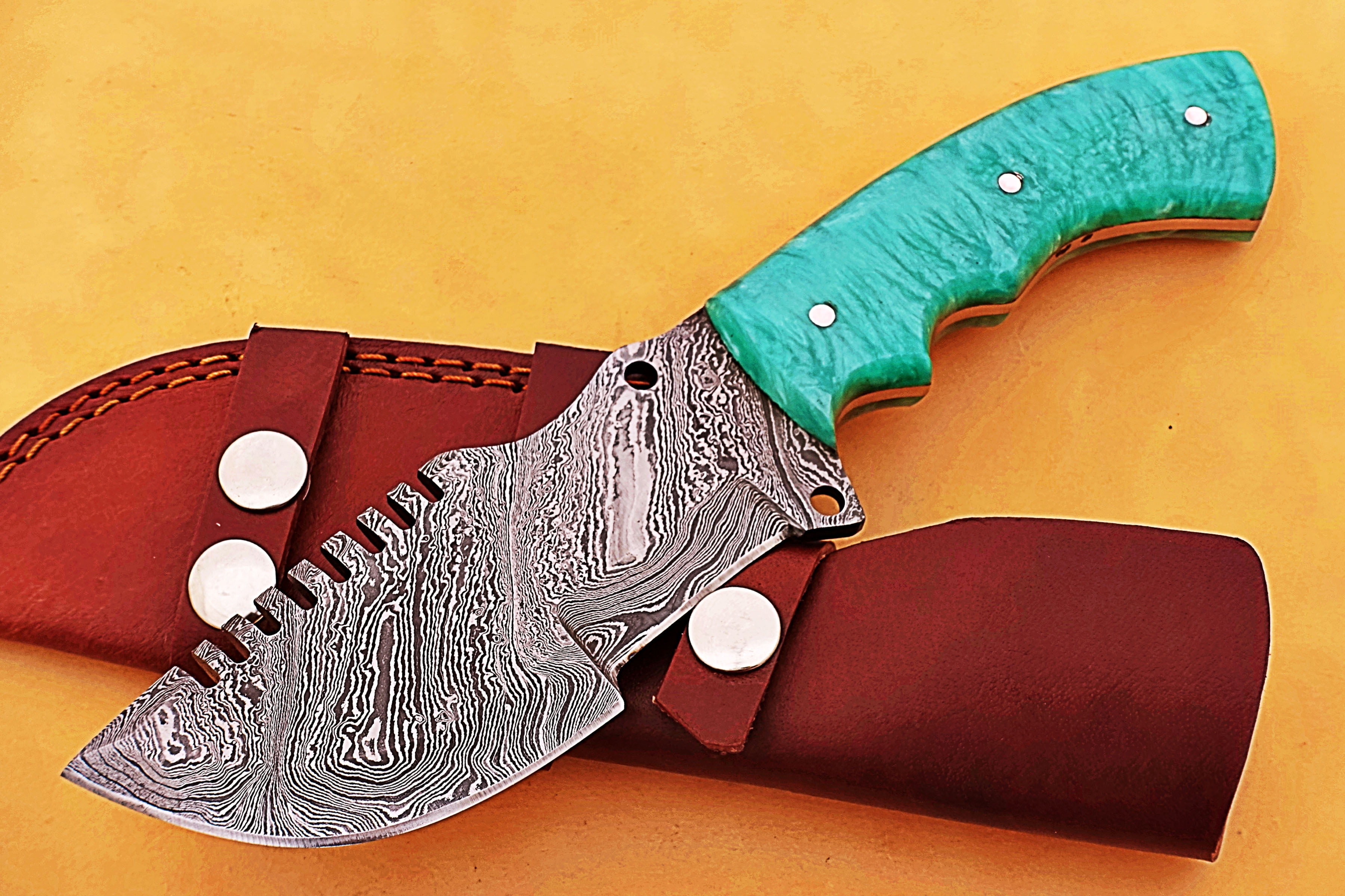 Smart & Sharp Custom Handmade Damascus Steel Hunting Knife/Tracker Knife SS-17352