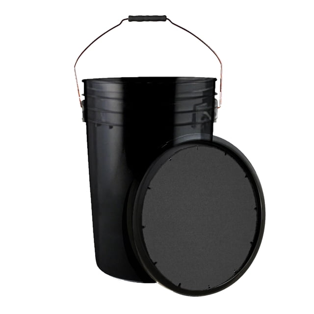 Bucket Champion Sports de 6 galones con tapa de asiento acolchada