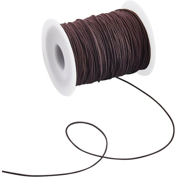 1 rollo de cordón elástico de poliéster de 100 m (109 yardas/0,8 mm), color marrón coco, para coser pulseras, abalorios, con carrete de hilo para joyería.