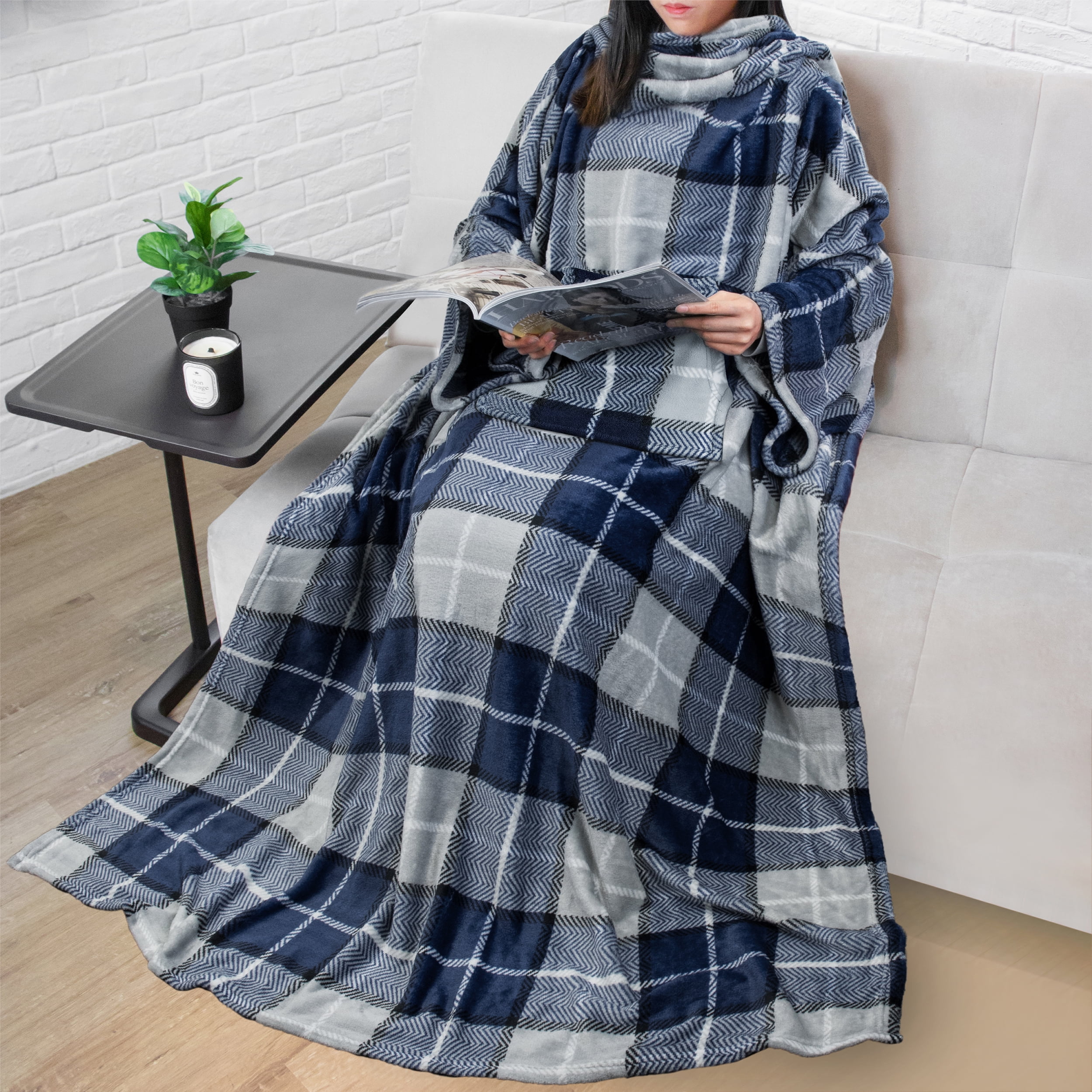 PAVILIA Premium Fleece Blanket with Sleeves for Women, Men, Adult