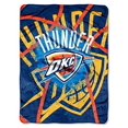 thumbnail image 2 of Oklahoma City Thunder Couverture Jetée en Raschel Peluche Royale 60"x80 Pouces, 2 of 2