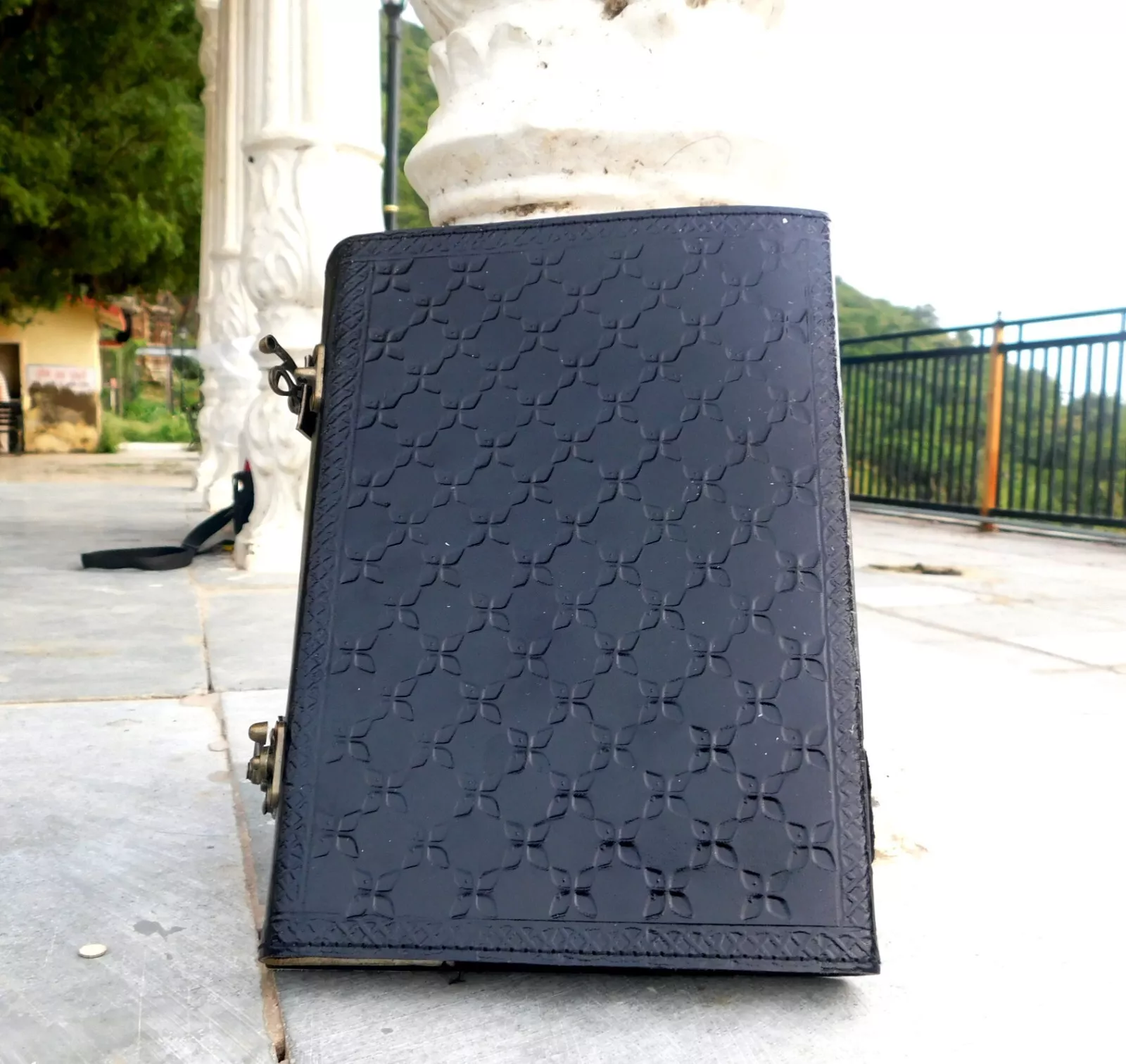 Handcrafted Embossed Design Vintage Leather Bound Journal Seven Chakra Stone Diary Blank Notebook For Men & Women
