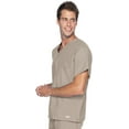 thumbnail image 1 of Landau Essentials Haut Médical Col en V : 1 Poche, Réversible, Unisexe, Coupe Classique Décontractée 7502, 1 of 8