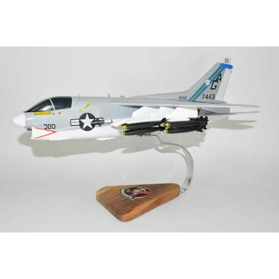 VA-66 Waldos (1975) A-7e Corsair II Model, LTV, 1/31 Mahogany Scale Model, Navy