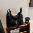 thumbnail image 3 of Bolso de mano brillante de moda para mujer, nuevo bolso de hombro informal, sencillo, de gran capacidad, de alta gama, versátil, para debajo del brazo, 2025, 3 of 4