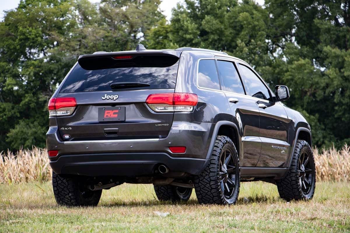Rough Country 2.5 Lift Kit w/N3 Struts for 16-22 Jeep Grand Cherokee WK2 - 91430 Fits select: 2021 JEEP GRAND CHEROKEE LIMITED
