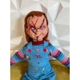 thumbnail image 4 of Muñeco Chucky Cicatrizado Cuerpo de Felpa de 80 cm con Huellas y Agujetas Reales, 4 of 5