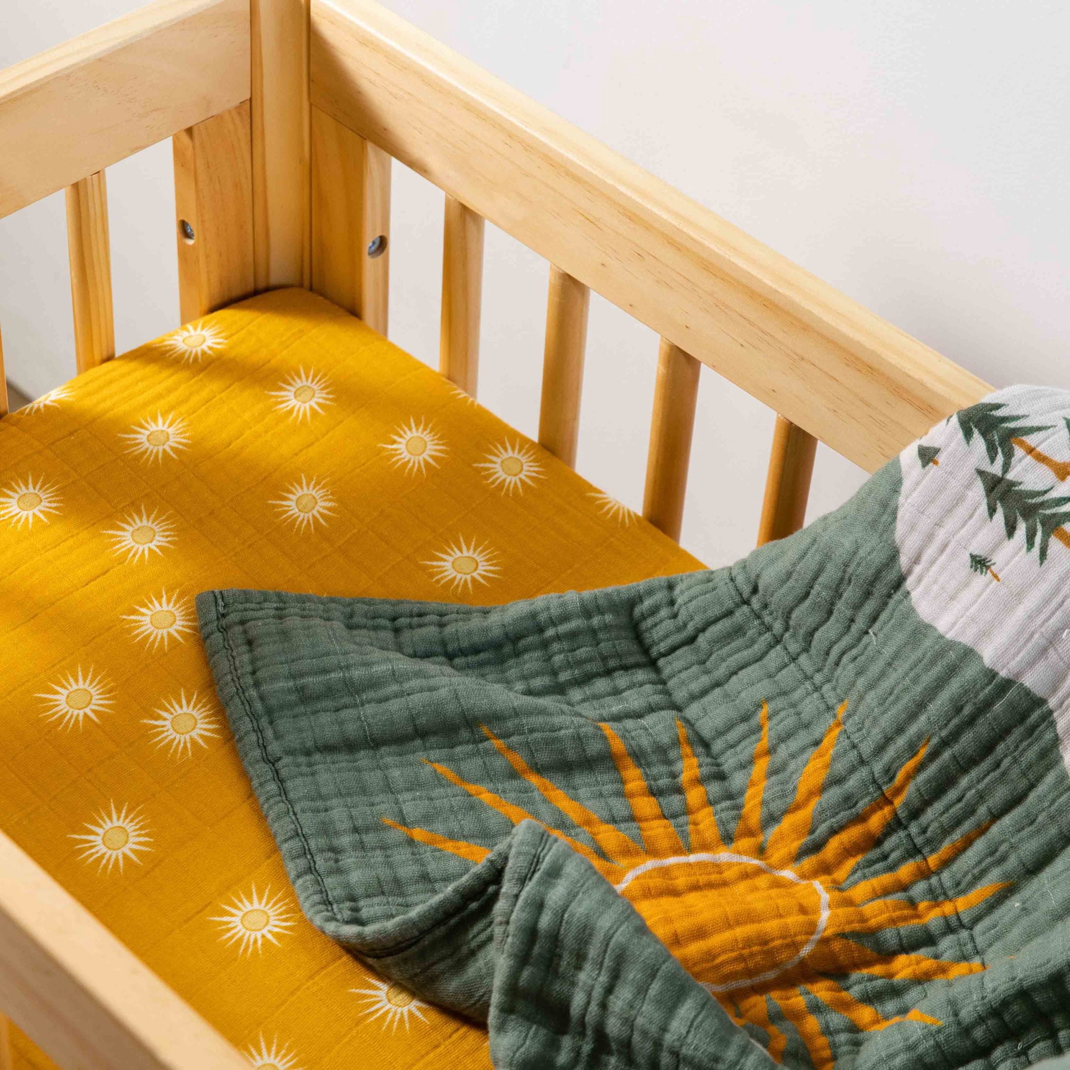 Babyletto All-Stages Bassinet Sheet in GOTS Certified Organic Muslin Cotton