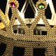 thumbnail image 5 of Fiesta de Halloween Reina Corona Plástico Rey Corona Antigua Corona Real Medieval Exquisita Corona Encantadora Teatro Banquete Prop Fiesta de cumpleaños Favor (Dorado), 5 of 6