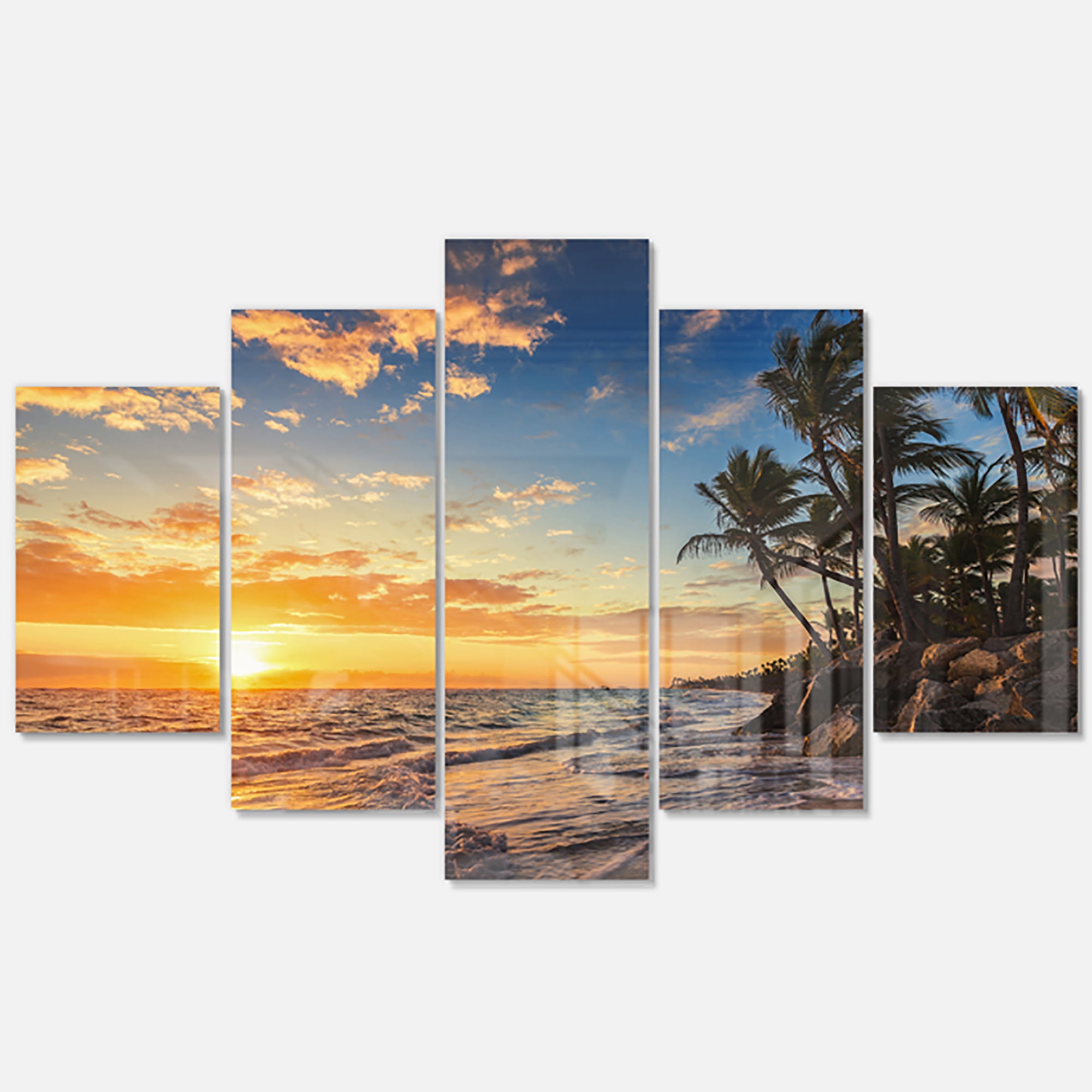 Designart 'Paradise Tropical Island Beach with Palms ' Multipanel Extra
