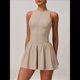 thumbnail image 4 of Vestido de Golf y Tenis para Mujer con Sujetador Incorporado, Pantalones Cortos con Cremallera, Corte Entallado, Falda Deportiva con Bolsillos Caqui L, 4 of 10