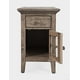 thumbnail image 5 of Mesa auxiliar Rustic Shores Farmhouse de Jofran Inc., con carga USB, 5 of 6