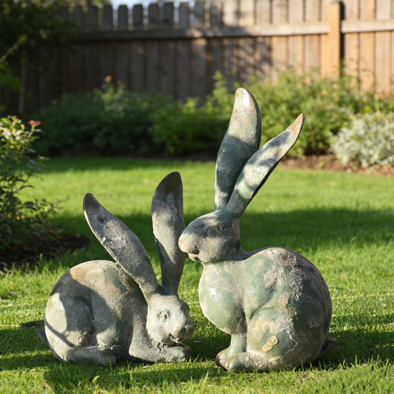 Yrmaups Easter Bunny Statues, 2 Pack Outdoor Resin Rabbit Ornaments, Garden Statues, Yard Art Decor, Spring Lawn Decor, Weatherproof Bunny Sculpture