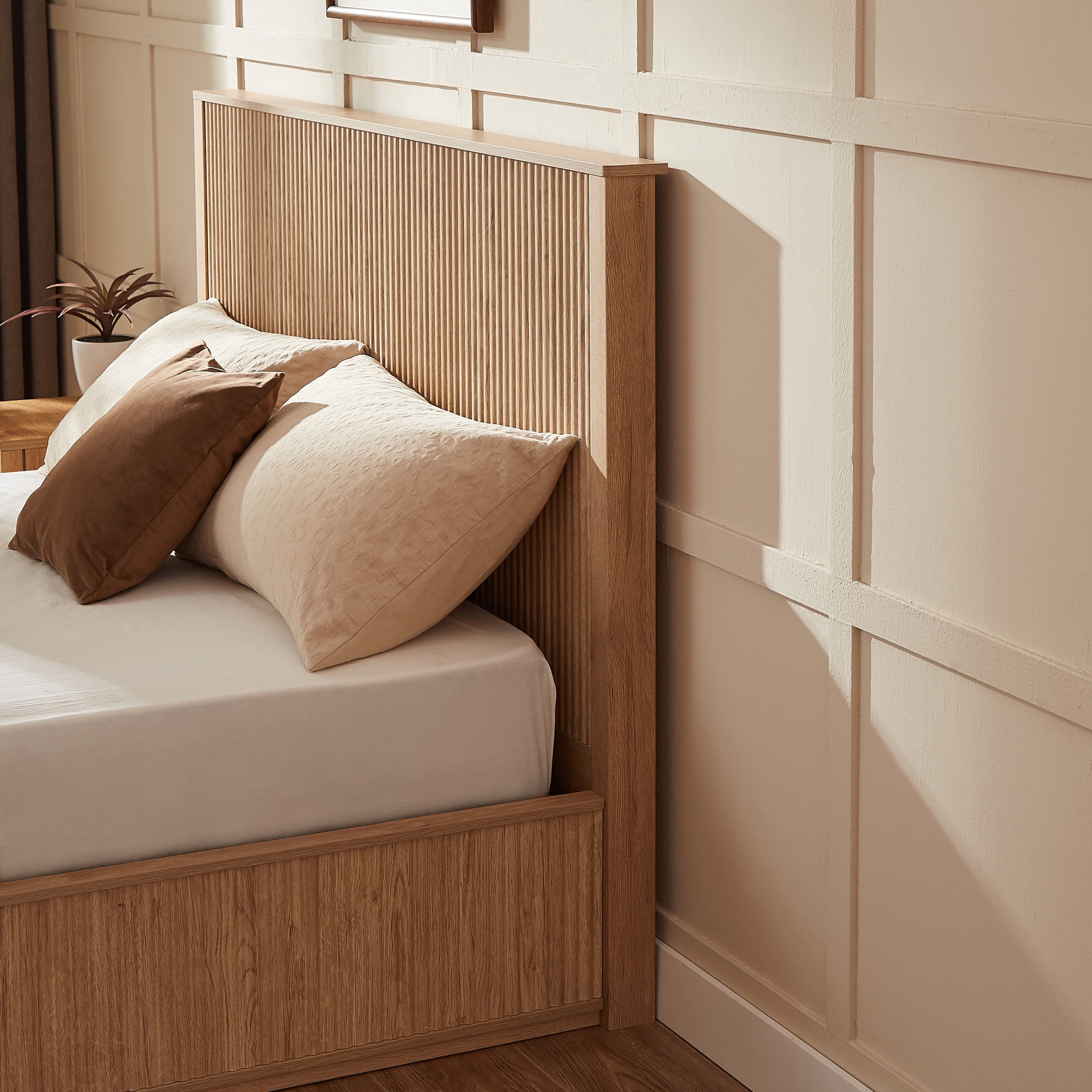 Noble House Queen Platform Bed Frame with 44.49" Flat Fluted Headboard, Wood Slat Support, Oak