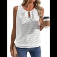 thumbnail image 2 of Camisola Informal con Bordado de Ojales para Mujer, Holgada, Sin Mangas, Cómoda y para Verano. S, 2 of 9
