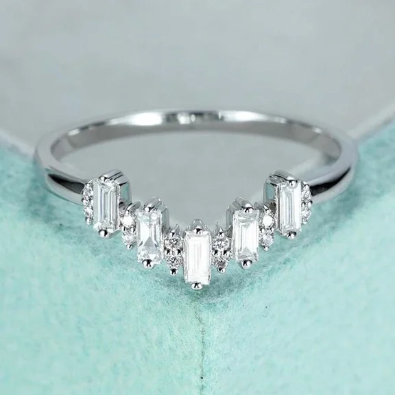 1 Ct Baguette Cut VVS1 Moissanite Curve Wedding Band Ring 14K White Gold Plated