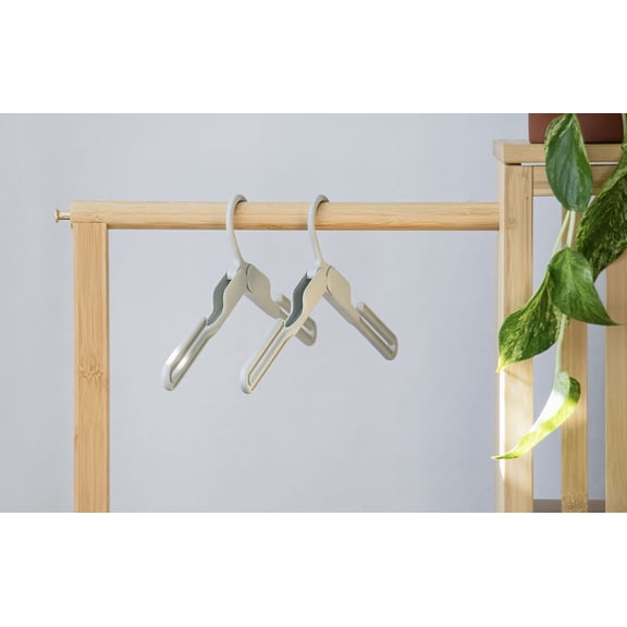 Kangaroo™ 100% Recycled Folding Hanger - 2 Pack in Oatmilk for Pants, Shirts, Jackets, and Entire Outfits