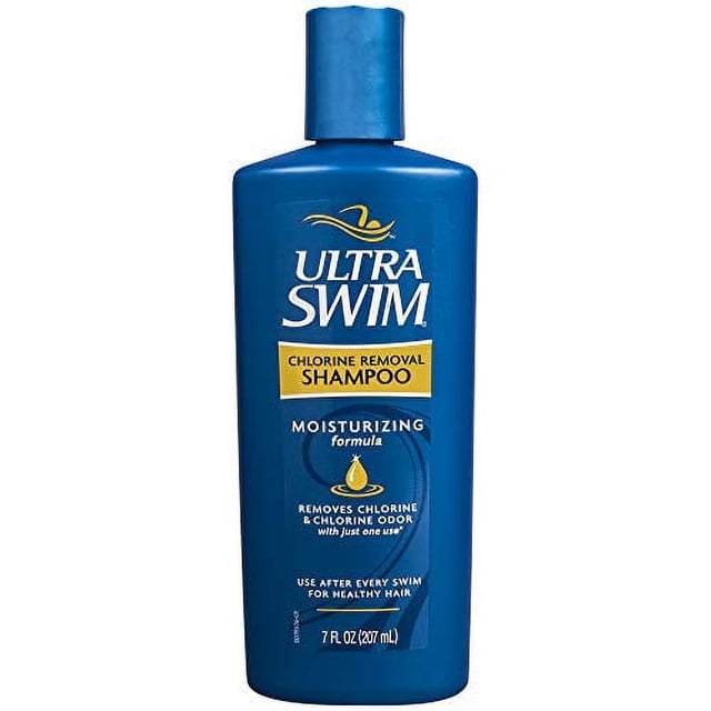 UltraSwim Shampooing Détartrant au Chlore, Formule Hydratante, Bouteille de 7 oz. la Bouteille Bleue Présente un Texte Blanc et Jaune Audacieux avec une Icône de Nageur, Mettant en Valeur Sa Capacité à Éliminer le Chlore, les Odeurs de Chlore et les Dépôts de Cuivre. Convient aux Cheveux Traités Chimiquement, Colorés Ou Permanents, Elle Laisse les Cheveux Frais et Propres après Chaque Nage.
