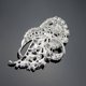 thumbnail image 3 of Broche de cristal con forma de flor de material acrílico de aleación, pasador de decoración de tela (blanco), 3 of 3