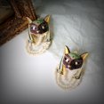 thumbnail image 2 of Pendientes medievales con forma de zorro esmaltado con forma de gota y hombros exagerados Sailing Electrónica, 2 of 4