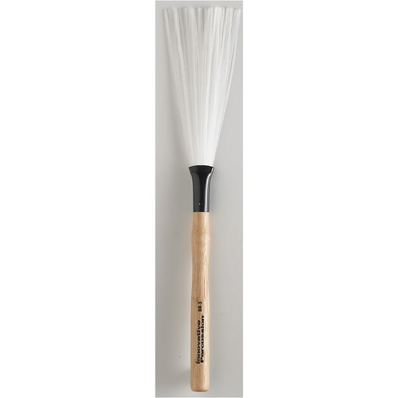Innovative Percussion BR-3 Medium Wood Handle Retractable Brushes