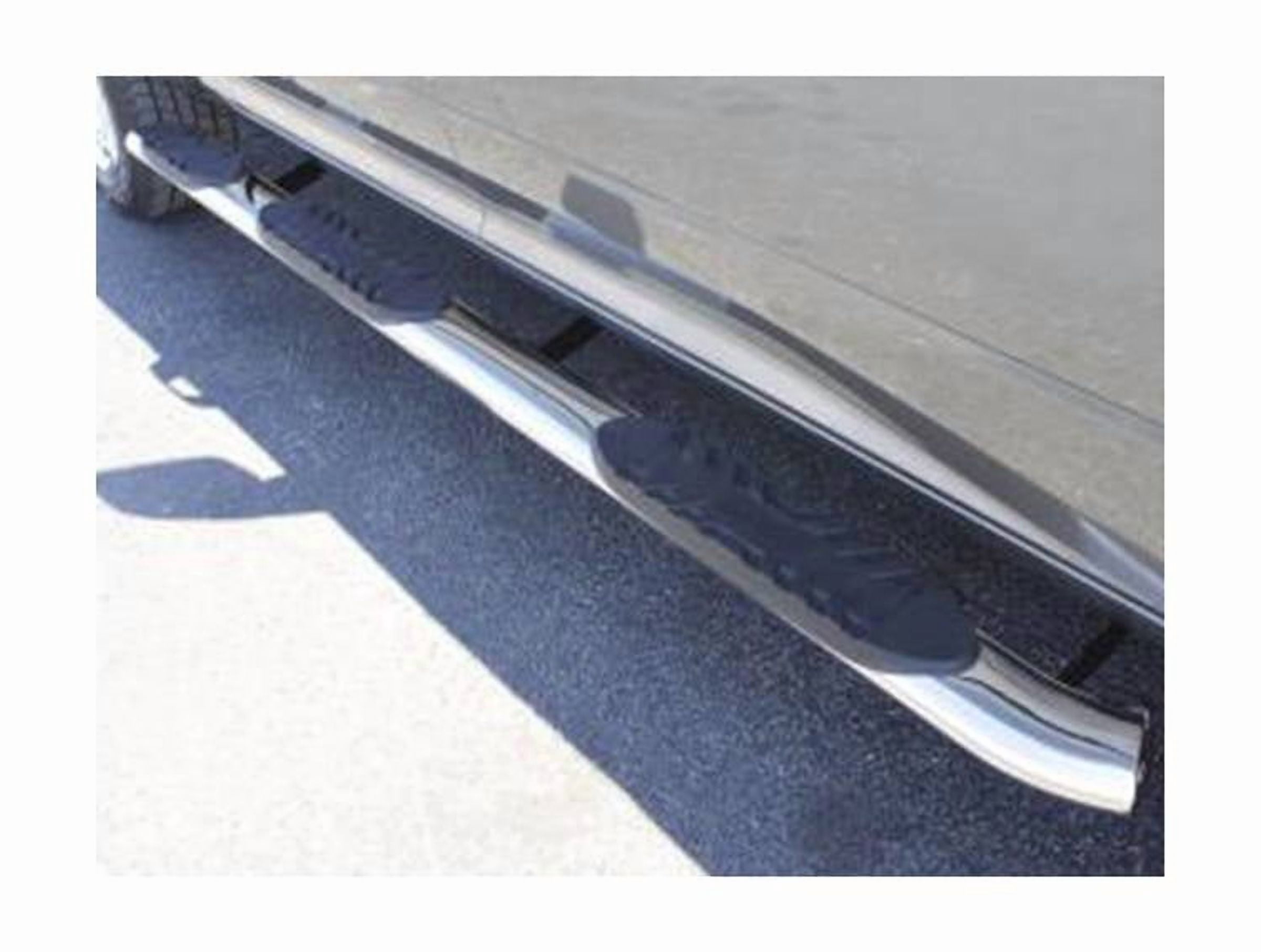 Lund 260104008 5 Inch Oval Wheel-To-Wheel Nerf Bar Fits select: 1999-2001,2003-2007 CHEVROLET SILVERADO