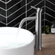 thumbnail image 1 of Grifo de lavabo alto, grifo mezclador de lavabo monomando fabricado en acero inoxidable 304, diseño moderno de grifo mezclador de baño con tubo Pex, ajuste de agua fría y caliente, 1 of 5