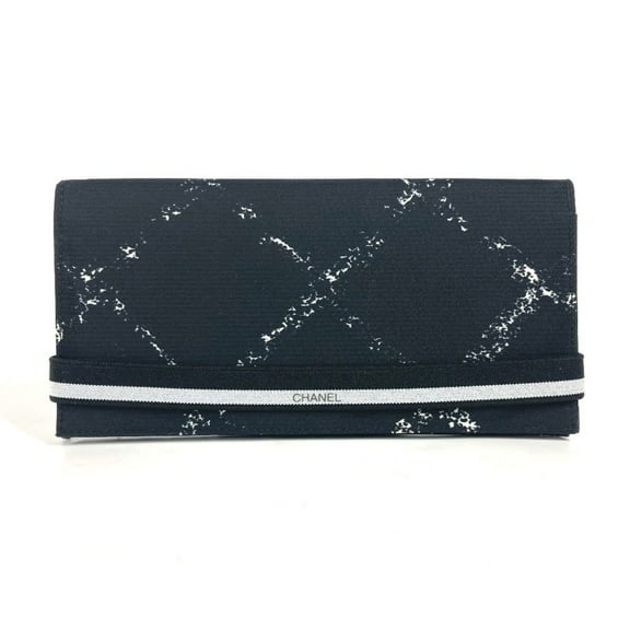 Pre-Owned CHANEL A14344 Former Travel Line Long Wallet Bi-fold Nylon Men's Women's... (Good)