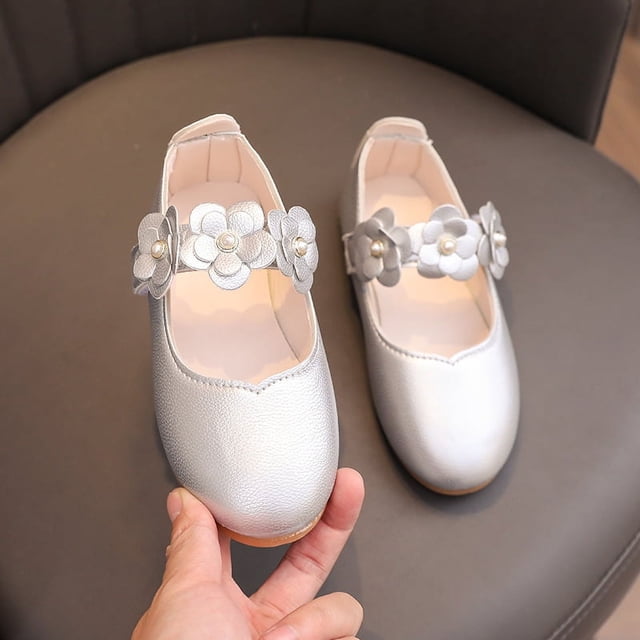 Zapatos de cuero negro para niñas, zapatos de mesa para niños, zapatos blancos para estudiantes, zapatos escolares de flores de etiqueta, zapatos de suela blanda con tendones