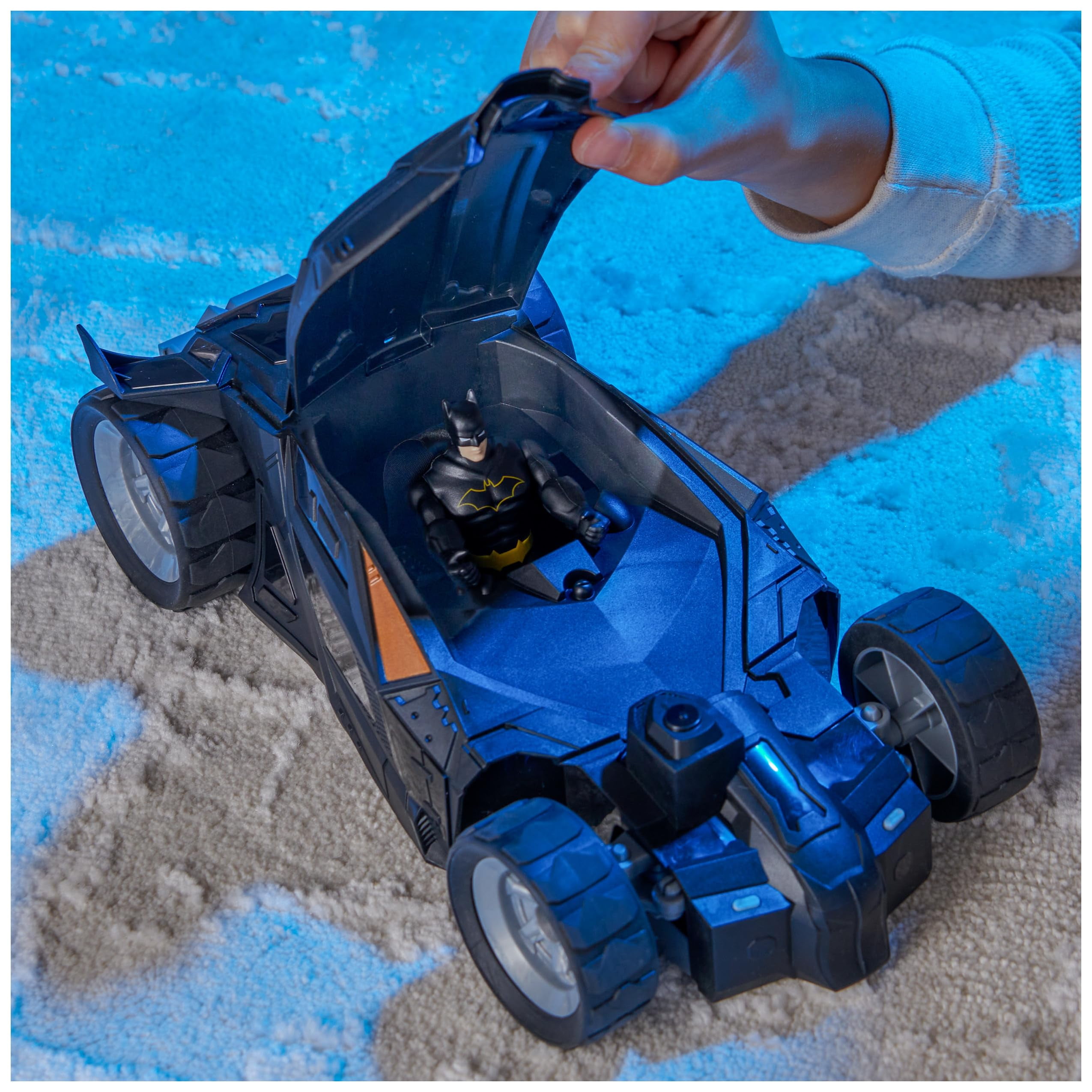 Coche con control remoto DC Comics Batman Batmobile para niños de