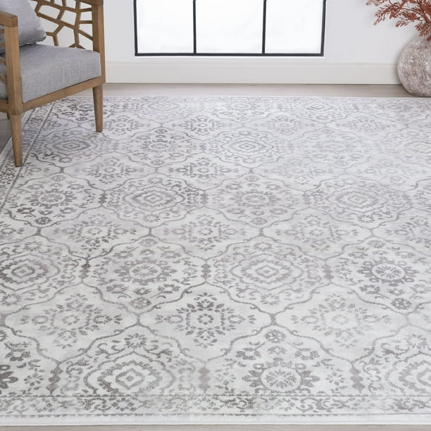 Traditional 5x7 Area Rug (5'3'' x 7'3'') Oriental White Living Room