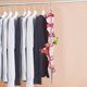 thumbnail image 4 of Estante de almacenamiento colgante con 26 bolsillos, soporte organizador para zapatos, estante para ahorrar espacio, color rojo rosa, 4 of 8