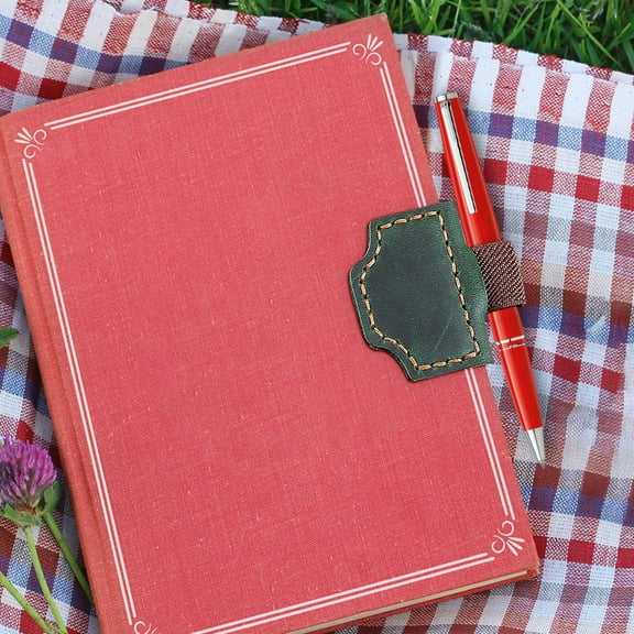 Hodwiequ Magnetic Markers Leather Magnetic Markers With Multifunction Reading Pen Designs Magnetic Clip For Bookmark Green