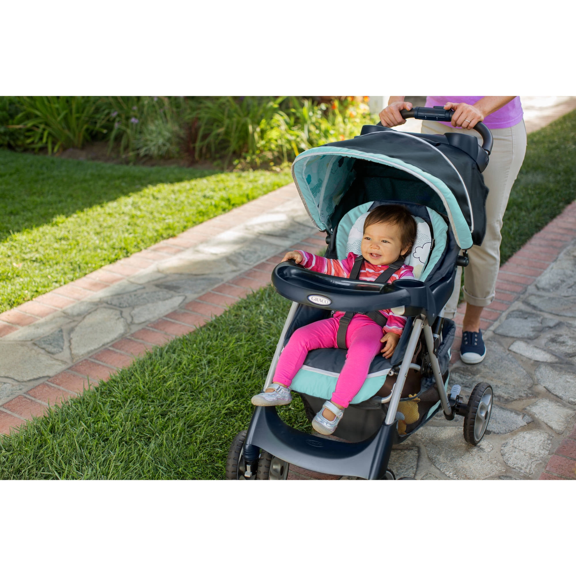graco stratus travel system