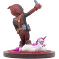 thumbnail image 4 of IGUOHAO Deadpool Figurine Selfie Licorne Q-Fig Max Toons, IGUOHAO -Coloré, 4 of 7