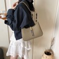 thumbnail image 4 of Bolso de hombro de las mujeres PU Simple Purse de hombro grande Capacidad de moda, 4 of 9