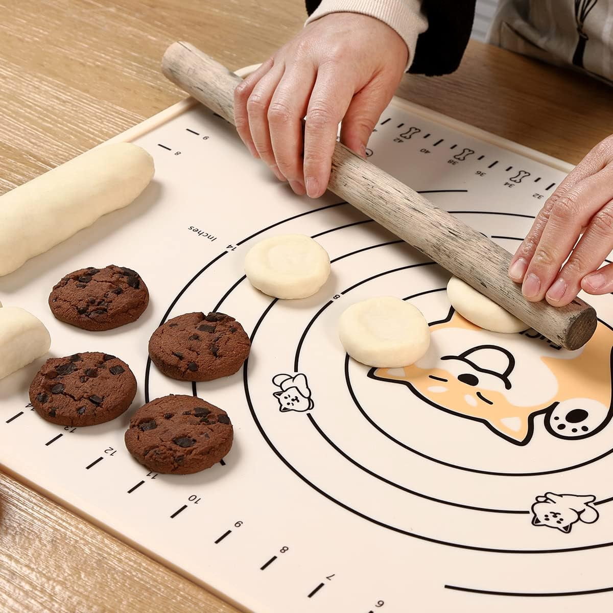 EuChoiz Silicone Pastry Mat 32" x 24" Non Stick Baking Mat Food Grade Silicone Rolling Dough Mat