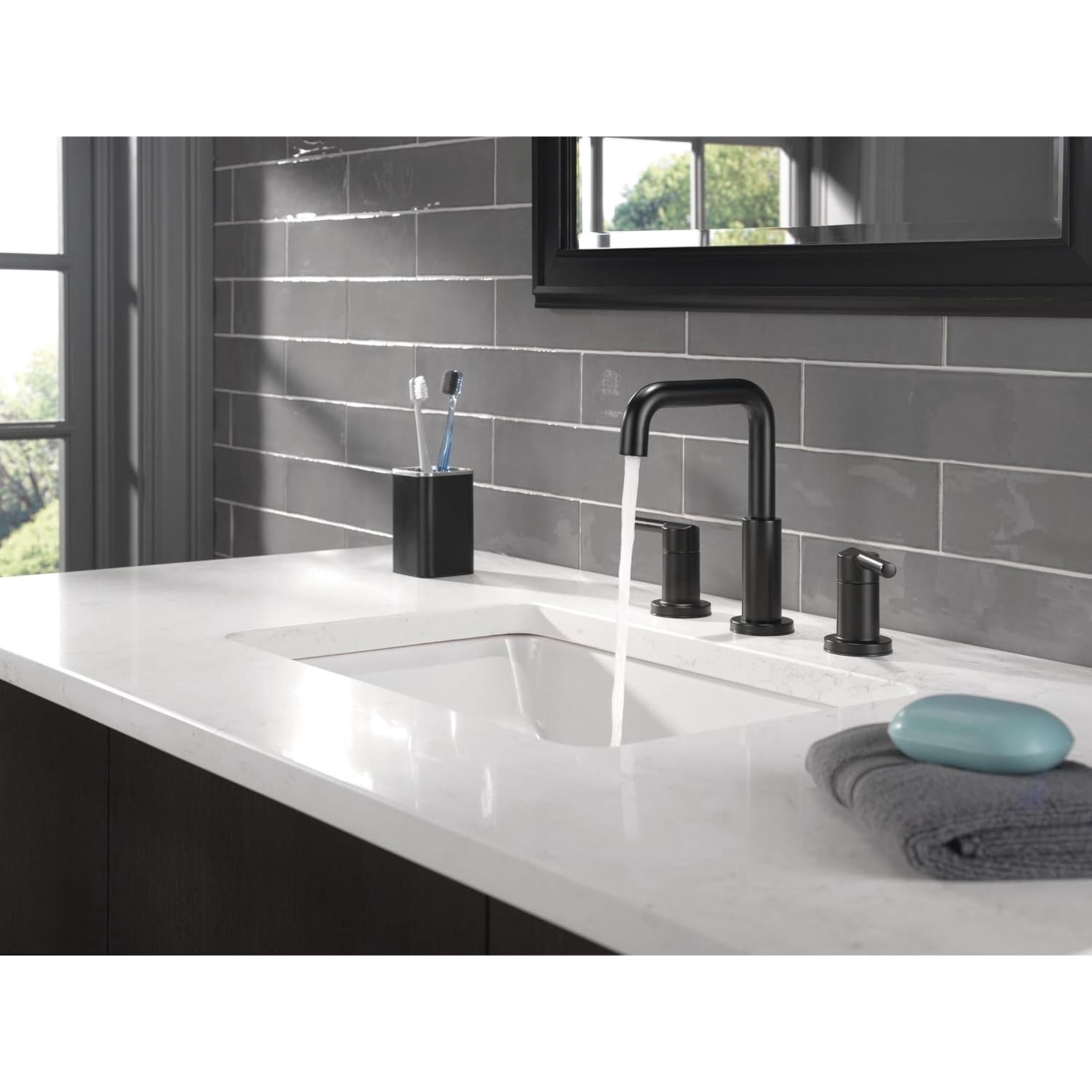 Delta Faucet Nicoli Widespread Bathroom Faucet 3 Hole, Matte Black Bathroom Faucet, Bathroom Sink Faucet, Drain Assembly, Matte Black