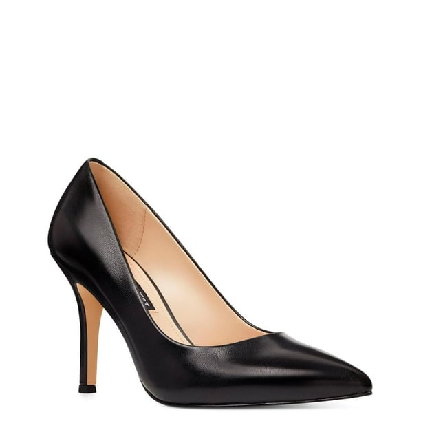 Zapatos Nine West Flax Pump para mujer, piel negra, talla 8