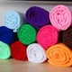 thumbnail image 4 of Toalla de baño de microfibra absorbente de 70 x 140 cm, para playa, secado rápido, para bañadores y ducha (blanca), 4 of 5