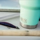 thumbnail image 3 of Vaso YETI Rambler de espuma de mar de acero inoxidable de 887 ml, 3 of 3