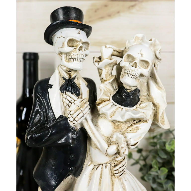 Love Never Dies the Garter Removal Figurine