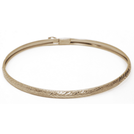 Floreo 10k Yellow Gold bangle bracelet Flexible Round with Diamond Cut Design (0.16”)