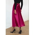 thumbnail image 2 of Falda PRETTYGARDEN 2025 Satinada Midi Rosa Rojo XL, 2 of 7