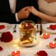 thumbnail image 5 of Farol de Ornamentos de Rosas | Cubierta de vidrio de flores secas inmortales | Luz LED romántica | Regalo de San Valentín Duradero | Marrón Blanco | 6,1x3,35 pulgadas | Cinta decorativa, 5 of 6