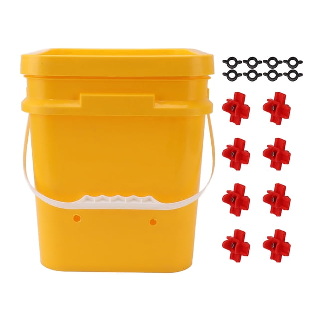 Bebedero automático para pollos con barril portátil de 12 l, equipo para aves de corral, cubo para ganso y pato, bebedero de cuatro esquinas y tornillos negros.