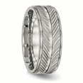 thumbnail image 4 of Bague Rainurée Polie en Titane Taille 9, 4 of 6